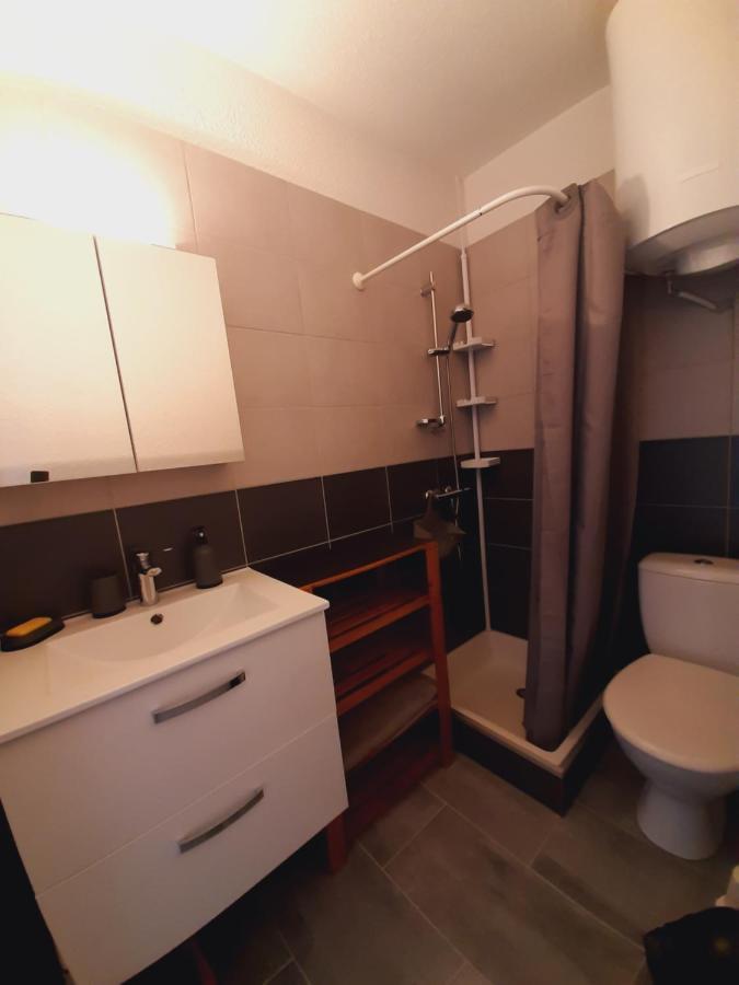Appartement Moderne, face à la Mer Narbonne-Plage Esterno foto
